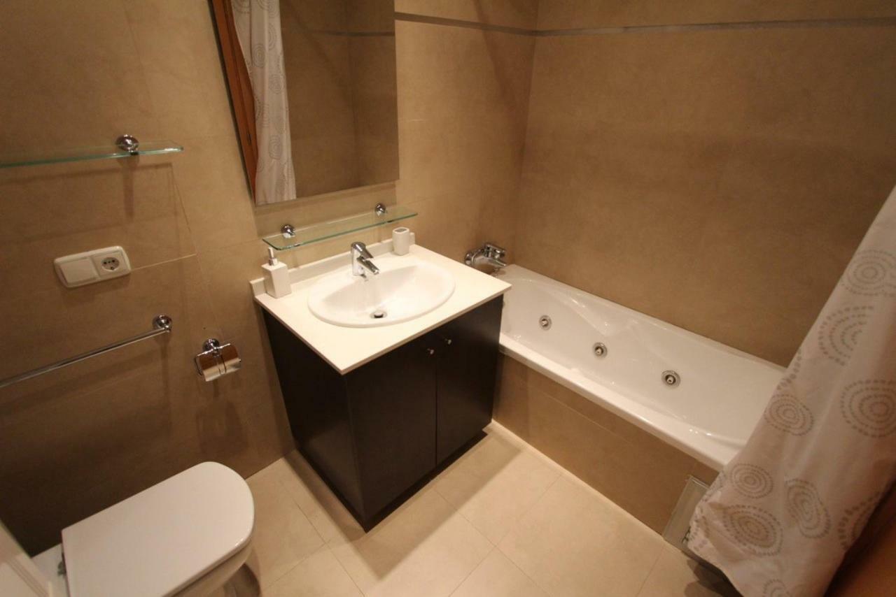 Apartamento moderno muy céntrico y cerca de la playa Appartamento Calpe Esterno foto