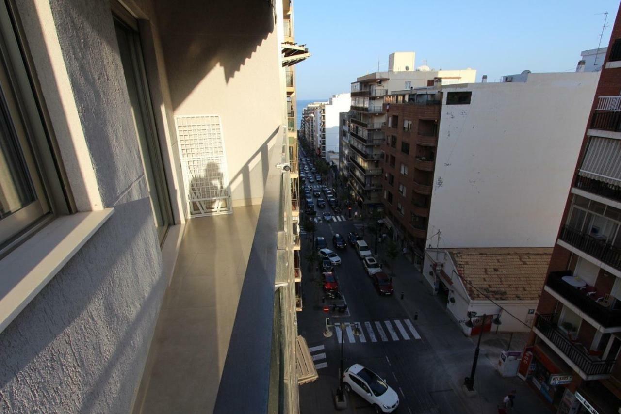 Apartamento moderno muy céntrico y cerca de la playa Appartamento Calpe Esterno foto